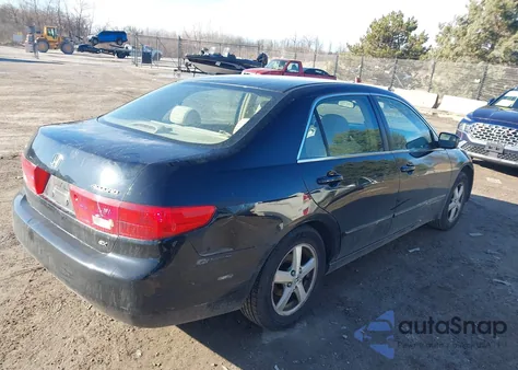 2005 Honda Accord 2.4 Ex z USA, uszkodzony, nr VIN 1HGCM55715A028154